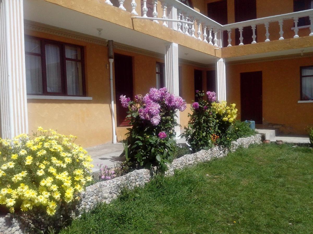 Hostal Del Sol Isla Del Sol ภายนอก รูปภาพ