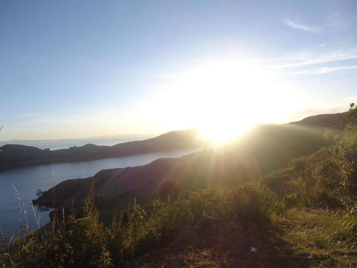 Hostal Del Sol Isla Del Sol ภายนอก รูปภาพ