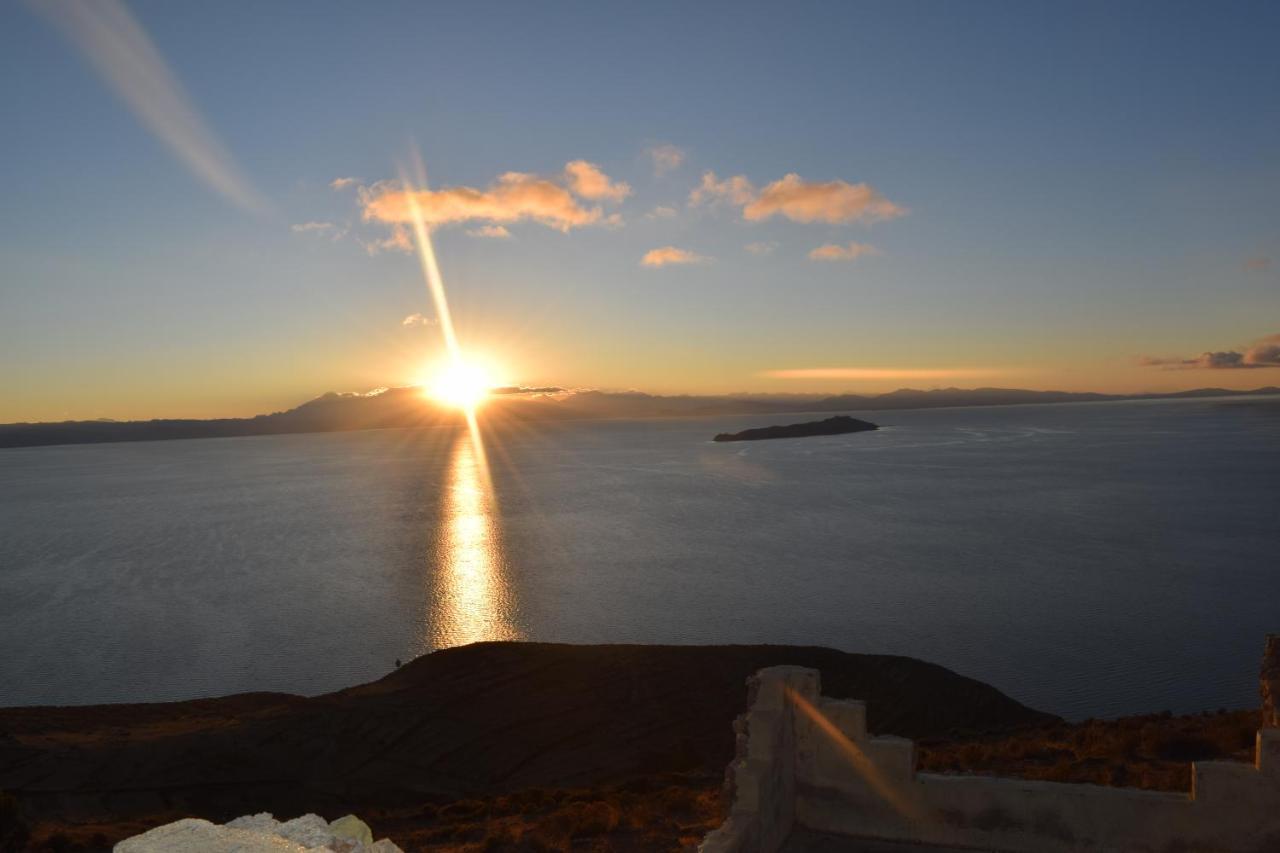 Hostal Del Sol Isla Del Sol ภายนอก รูปภาพ